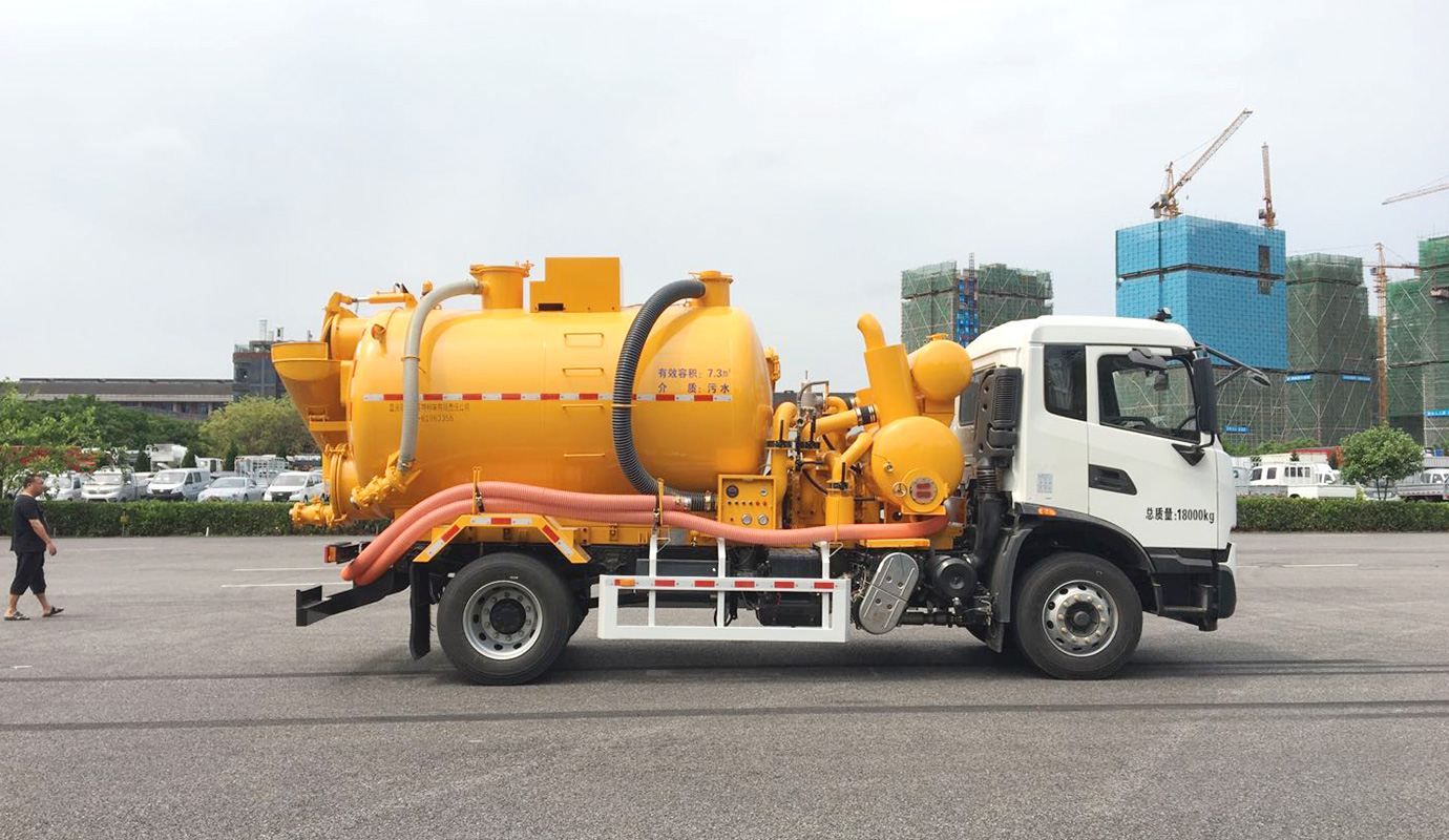 NDT5184GXW吸污车-3.jpg