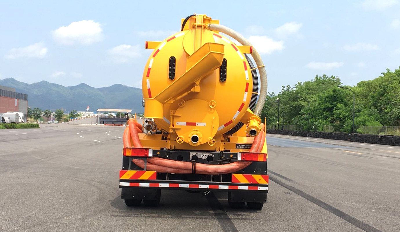 NDT5184GXW吸污车-1.jpg